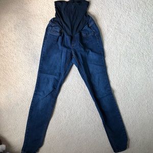 Jessica Simpson size small maternity skinny jeans